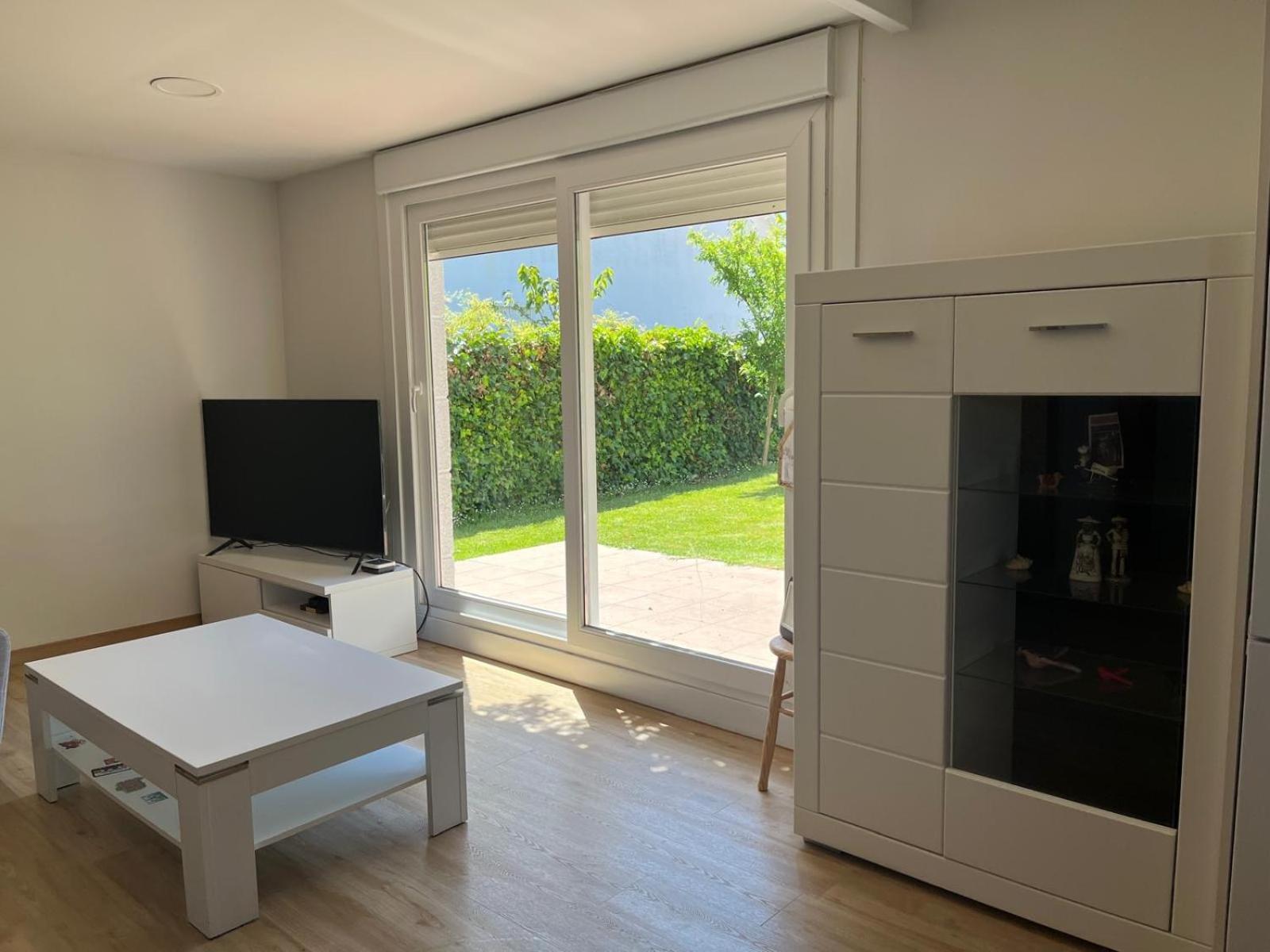 Apartamento Mini Casa En Vigo-playa 1 *